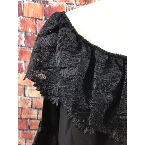 Allison New York Anthropologie Smocked Lace Top - Picture 4 of 6